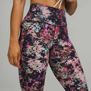 Lululemon Base Pace High-Rise Tight 25" Stencil Blossom Red Multi